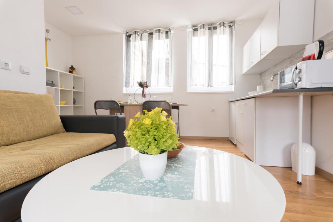 Apartmani Kod Marka Pozega Exteriér fotografie