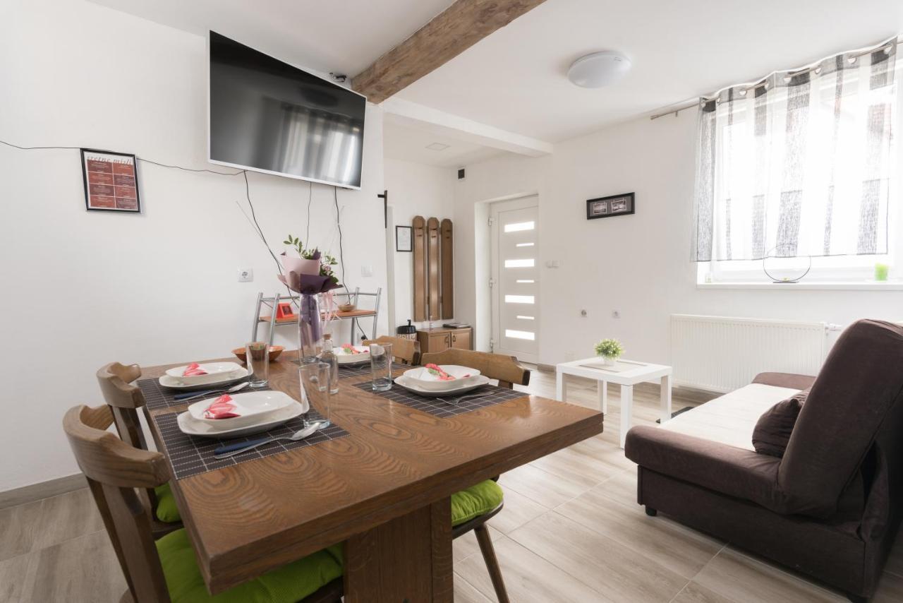 Apartmani Kod Marka Pozega Exteriér fotografie